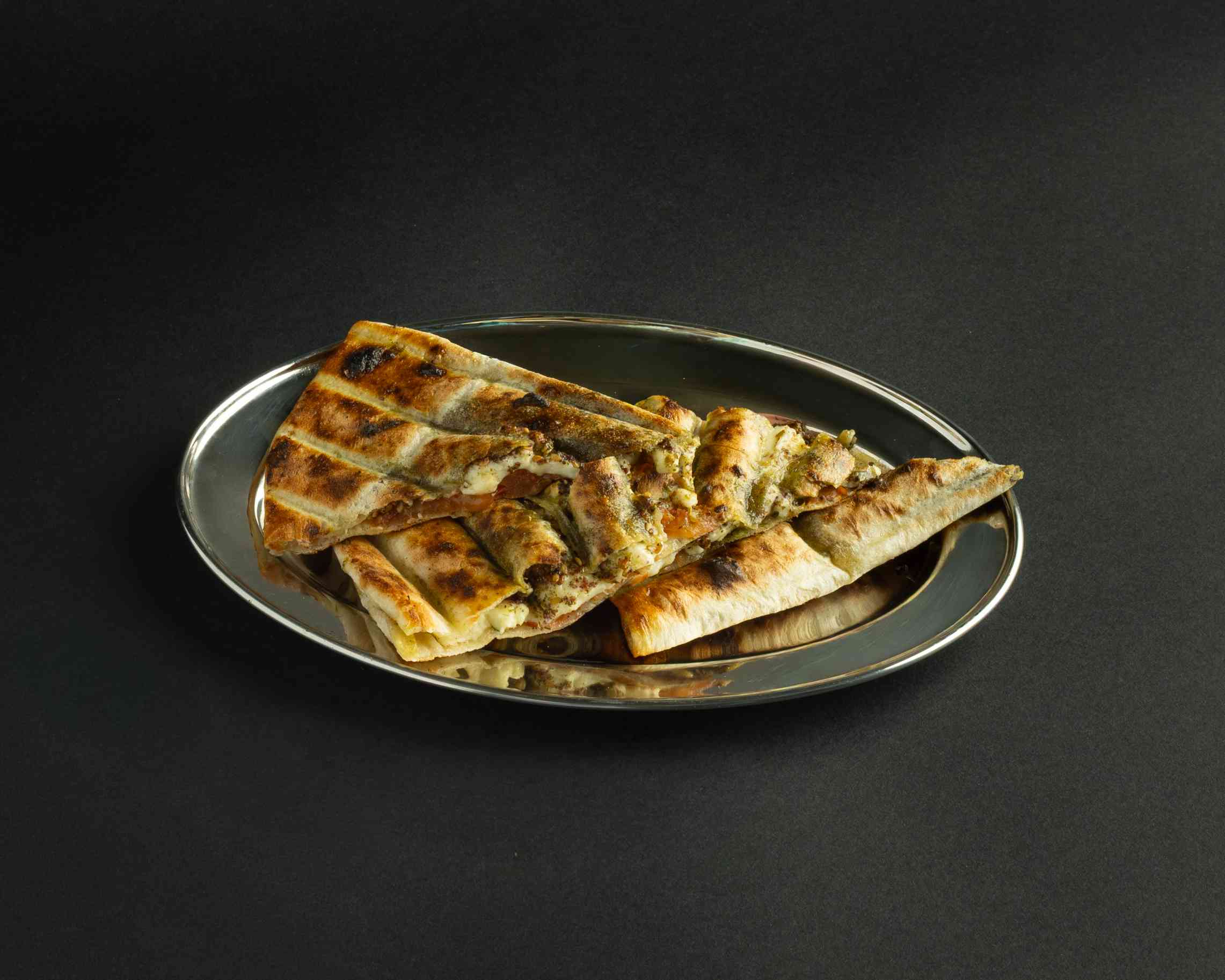 Halloumi and zaatar bread