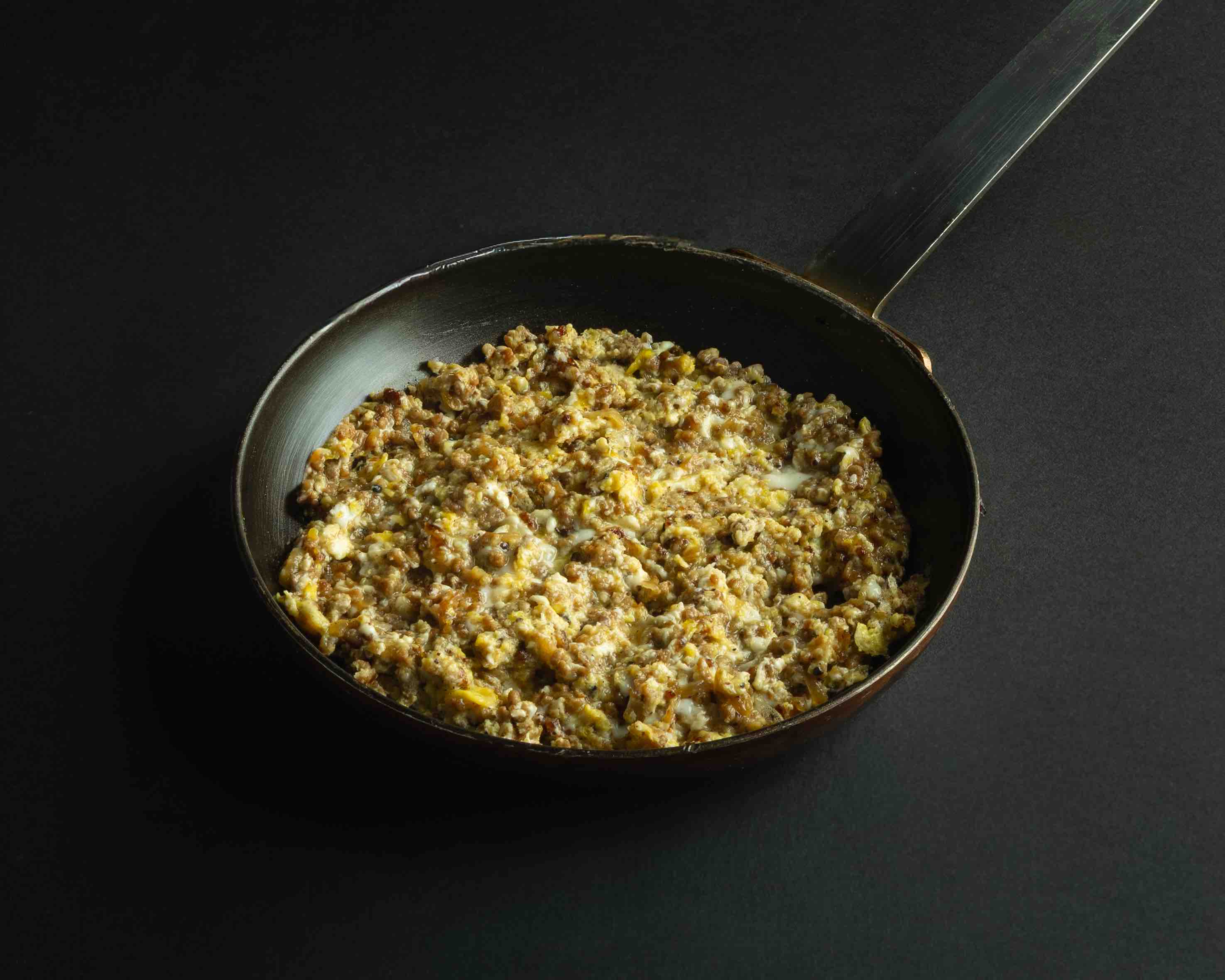 Makhlema eggs and minced meat